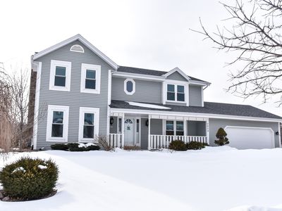 6853 S Tumblecreek Dr, Franklin, WI, 53132