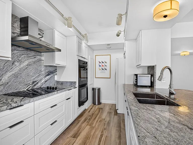 4000 N Ocean Dr #703 — Photo 8