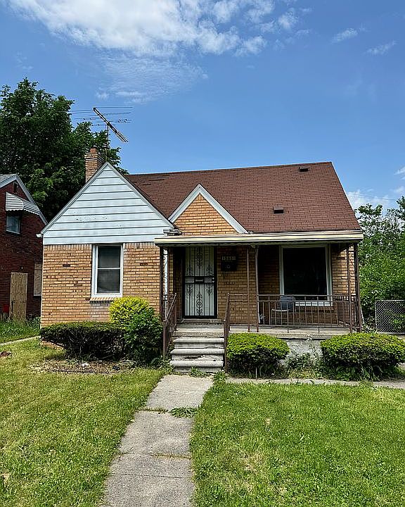 1st image of 15651 Manning St