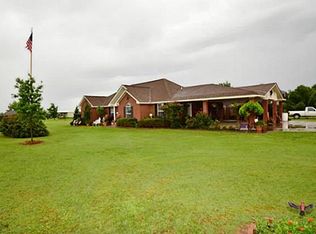 1022 River Oak Dr, Kaufman, TX 75142