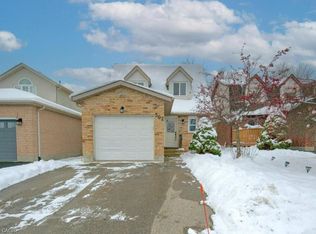 502 Misty Cres, Kitchener, ON N2B 3V6