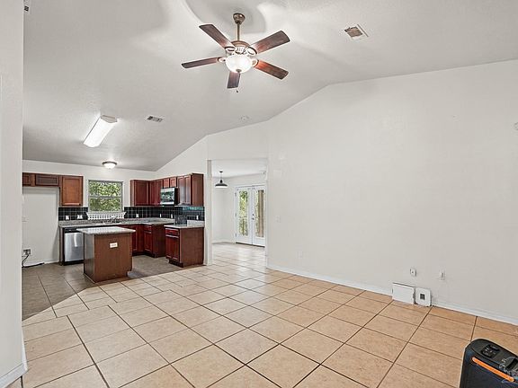 5th image of 1344 Longbranch Dr