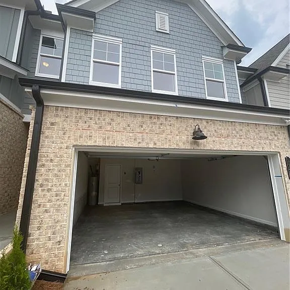 5122 Hillington Way — Photo 1