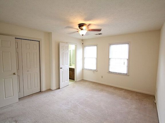 2nd image of 5288 Weyden Ct