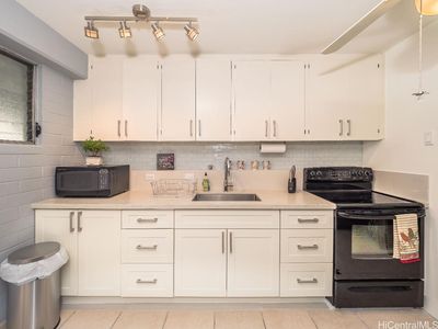 410 Nahua St APT 407, Honolulu, HI, 96815