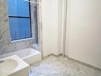 Rented by DSA Realty