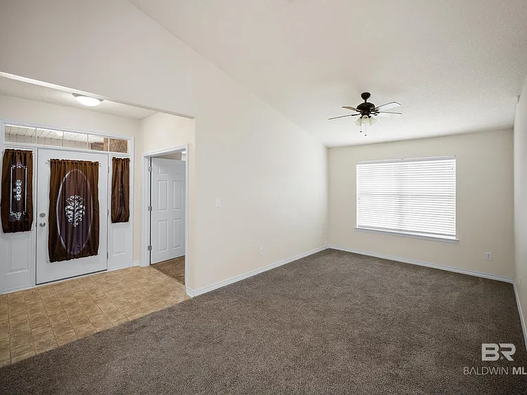 13097 Concord Dr E — Photo 15