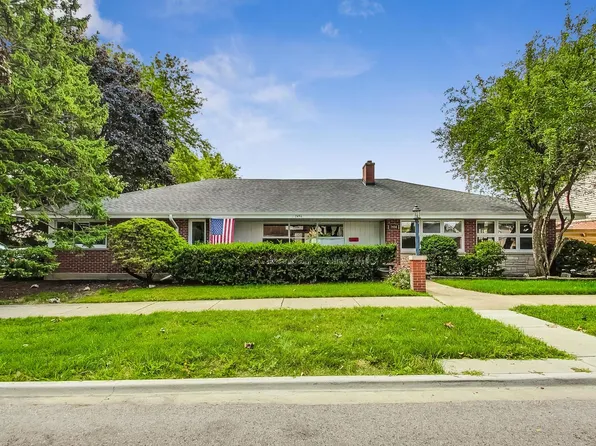 7456 N Oleander Ave, Chicago, IL 60631