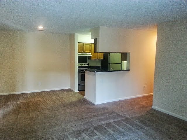 1st image of 138 N Walnut Cir APT C