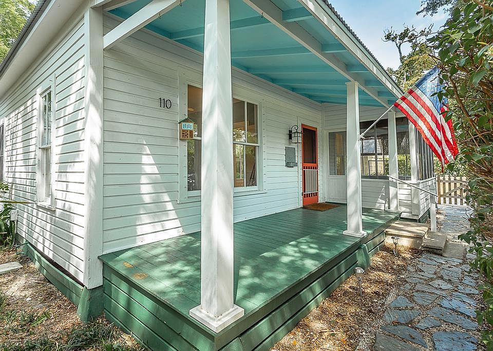 110 17th St, Apalachicola, FL 32320 Zillow