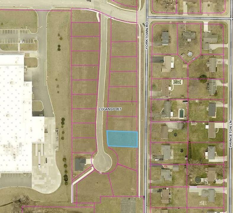 1st image of 214 S Dingo Dr