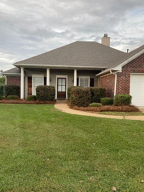 Front View, garage on the right front