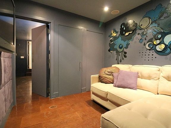 5th image of 3312 28th St APT 1
