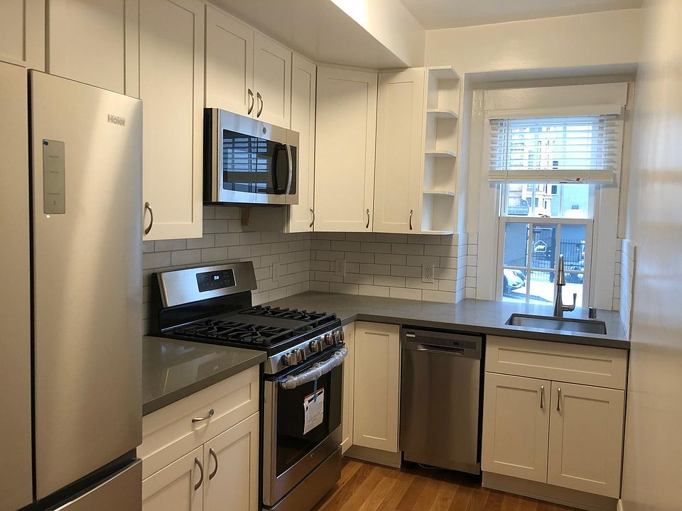 1st image of 745 Hyde St APT 00015