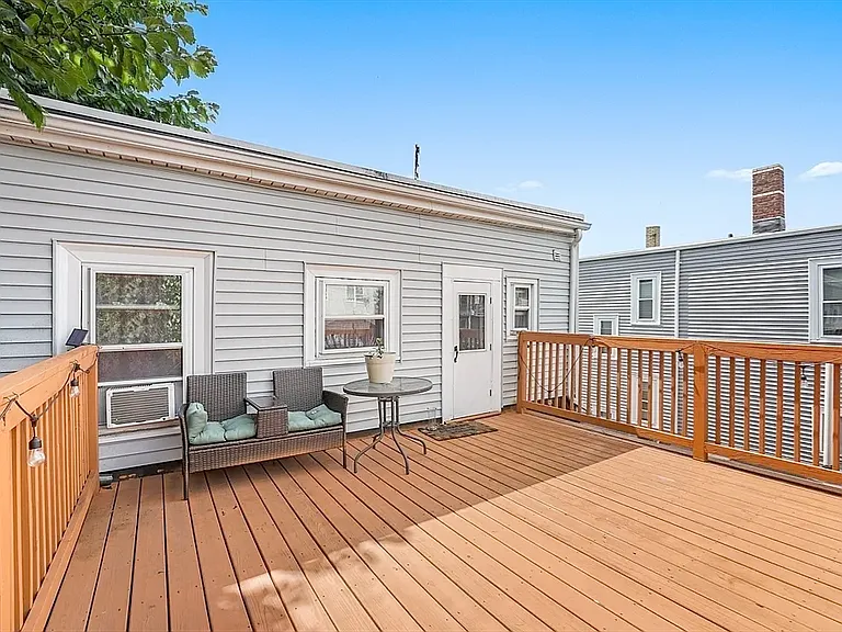 14 Horace St #2 — Photo 8