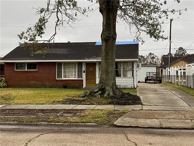 2nd image of 2322 S Roosevelt St