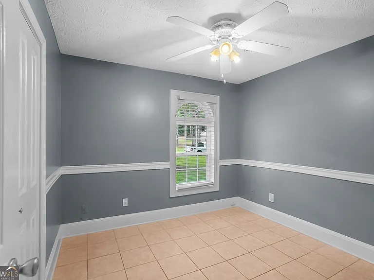 217 Wynnmeade Pkwy — Photo 5