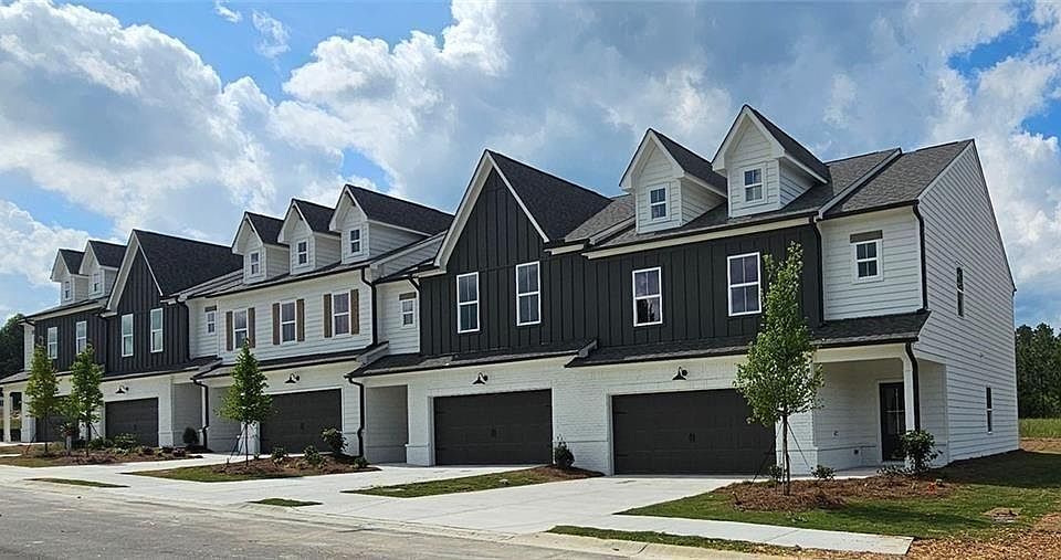 1st image of 206 Sharon Ln