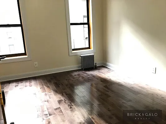 Rented by BRICK & GALO REALTY CORP | media 8