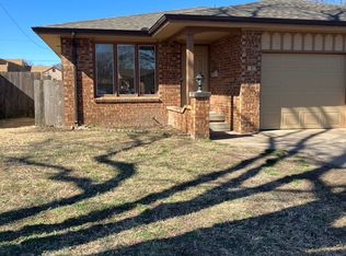 1217 N Richmond Cir, Wichita, KS 67203