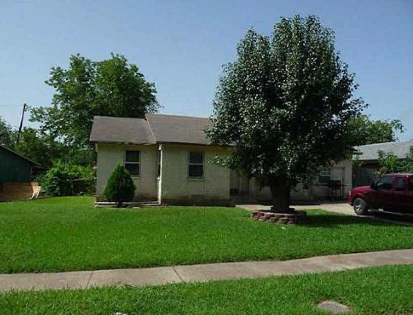 1st image of 506 Harvard Dr