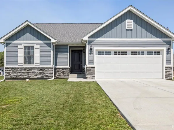 703 Wedgewood Dr, Winchester, IN 47394