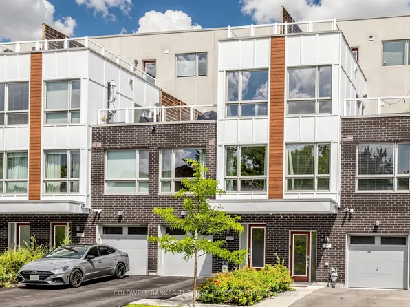 1870 Altona Rd #36, Pickering, ON L1V 0E4