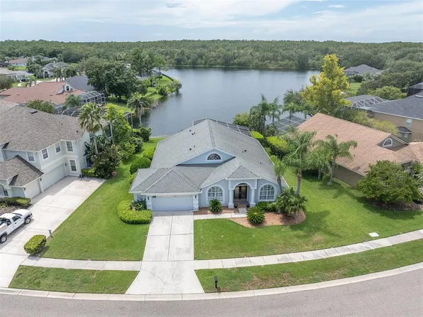 18808 Chaville Rd, Lutz, FL 33558