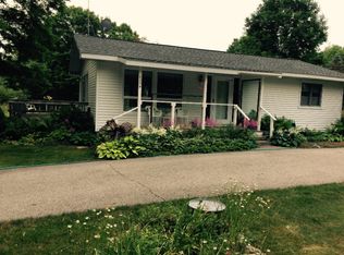 6254 E Forteen Mile Rd, Paris, MI 49338