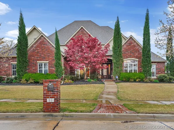 308 S 78th St, Broken Arrow, OK 74014