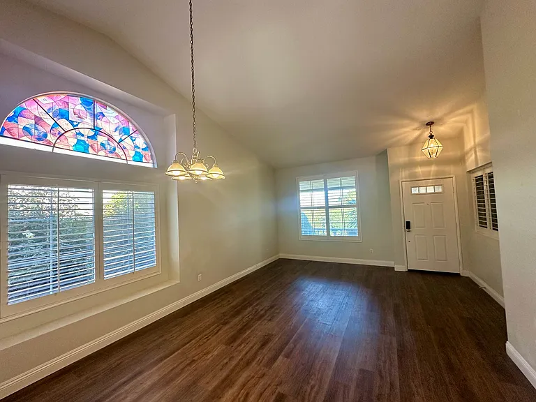 240 Sierra Madre Way — Photo 10