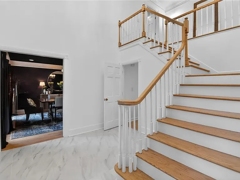 295 Glen Lake Dr — Photo 37