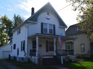 407 W Herrick Ave, Wellington, OH 44090