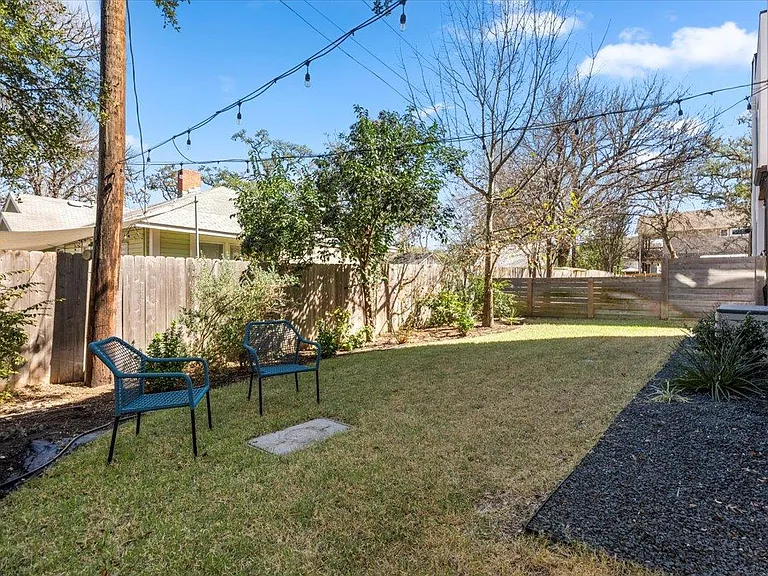 1225 Hillside Ave #4 — Photo 4