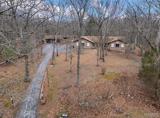 16 Doe Ct, Wentzville, MO 63385