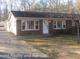 35 Laurel Ln, Black Mountain, NC 28711