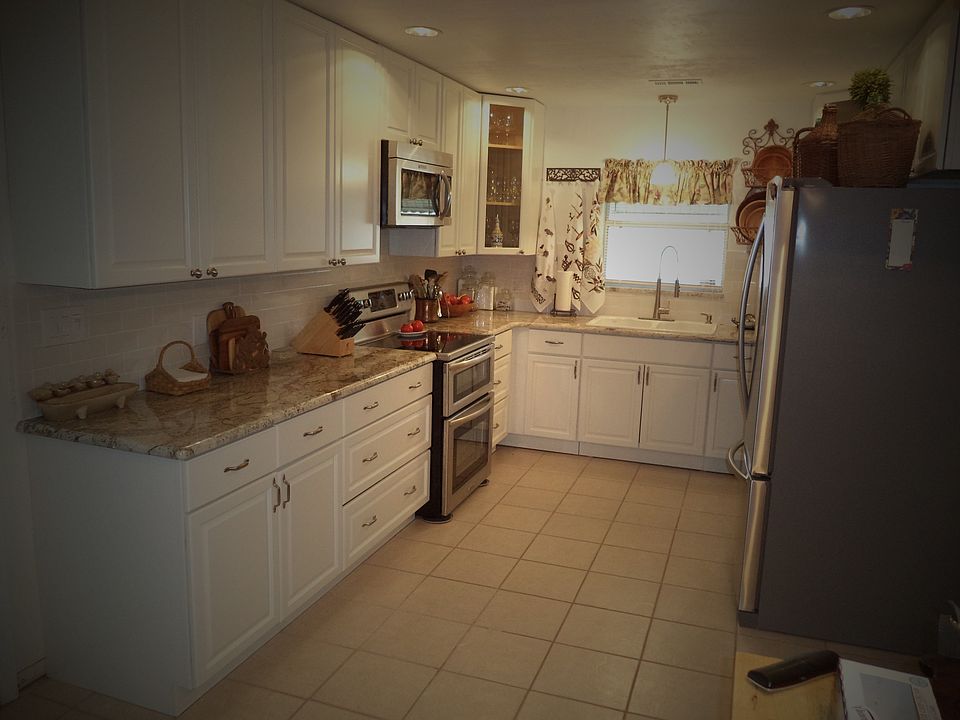NEW KITCHEN