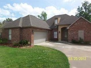 38712 Edgewood Cir, Denham Springs, LA 70706