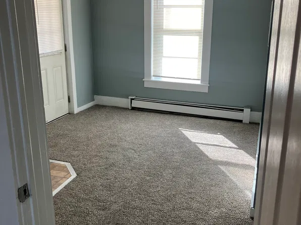 46 Summer St APT 2, Rutland, VT 05701
