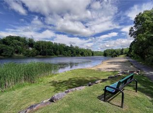 247 Sparkle Rd, Yorktown Heights, NY 10598