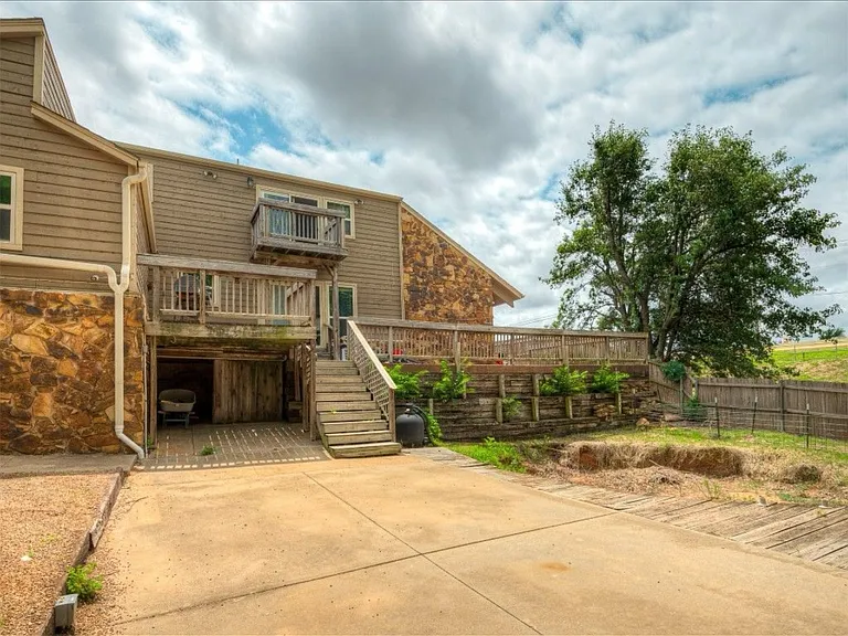 2525 Sequoia Park Dr — Photo 22