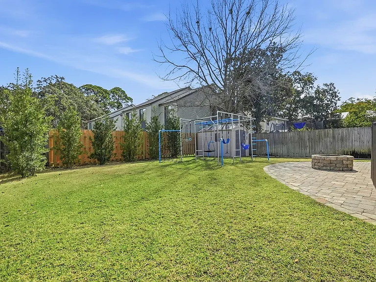 131 Magnolia Ave — Photo 52