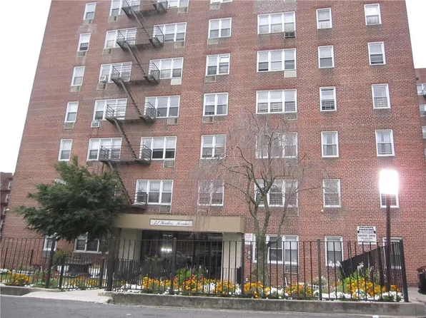 52 Yonkers Terrace #4N, Yonkers, NY 10704
