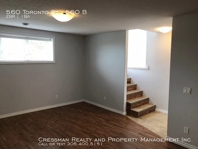 560 Toronto St — Photo 4