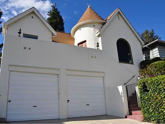 2nd image of 4429 Caledonia Way