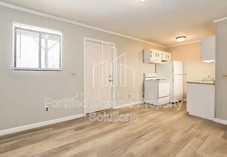 202 Leisure Time Ln #4 — Photo 5