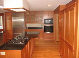 320 Sunset Dr, Eugene, OR 97403