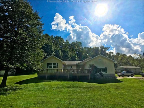 3rd image of 205 Erin Ln