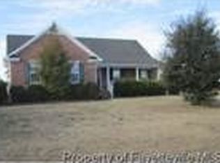201 Bugle Call Dr, Raeford, NC 28376