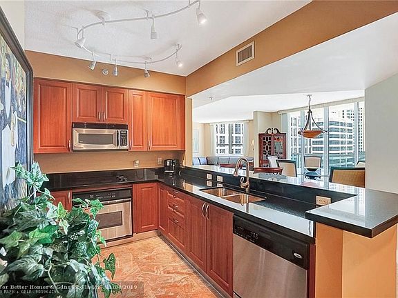 4th image of 350 SE 2nd St APT 1230